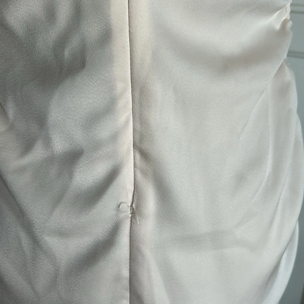 ASTR the Label - Claire Mini Dress in Cream - Picture 6 of 7